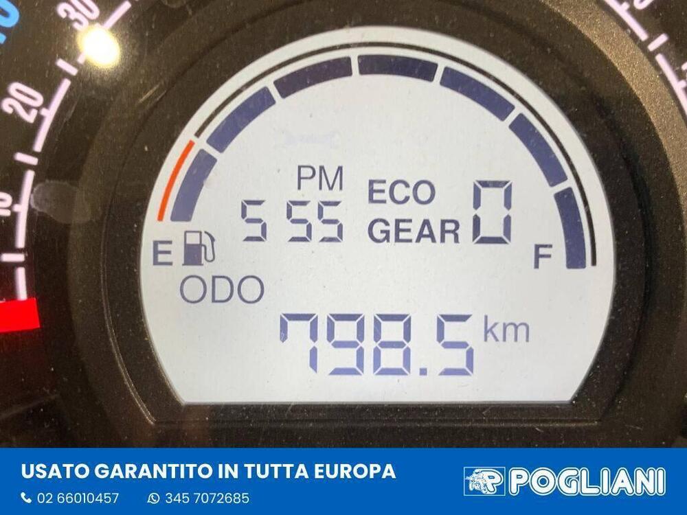 Royal Enfield Super Meteor 650 (2023 - 26) (4)