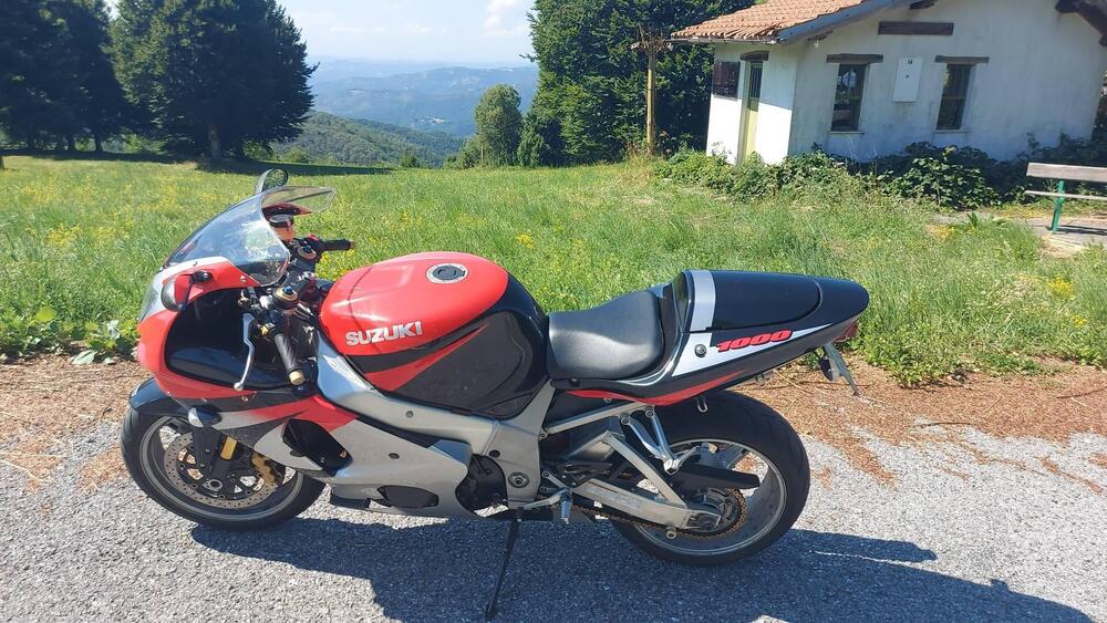 Suzuki GSX-R1000 (2000 - 02) (3)
