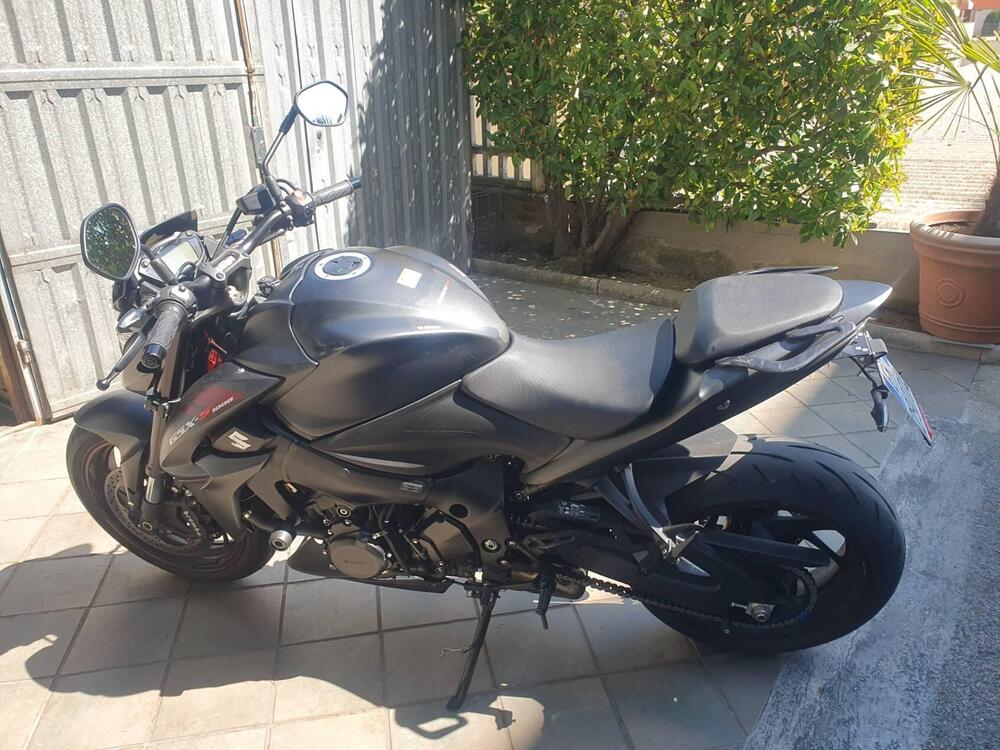 Suzuki GSX-S1000 ABS (2017 - 20) (2)