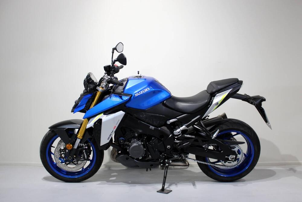 Suzuki GSX-S1000 (2021 - 25) (4)