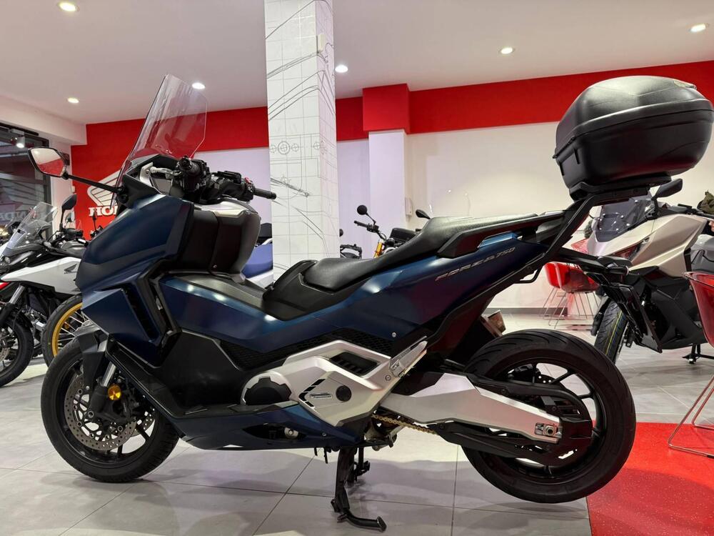 Honda Forza 750 DCT (2021 - 24) (2)