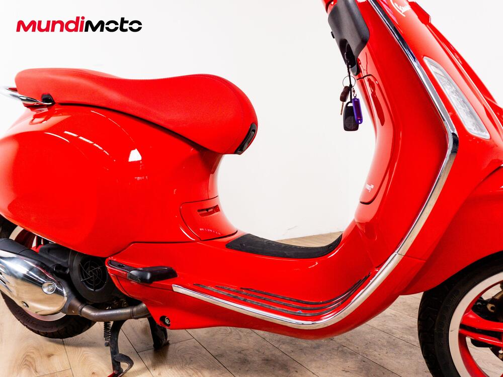 Vespa Primavera 125 RED (2025 - 26) (5)