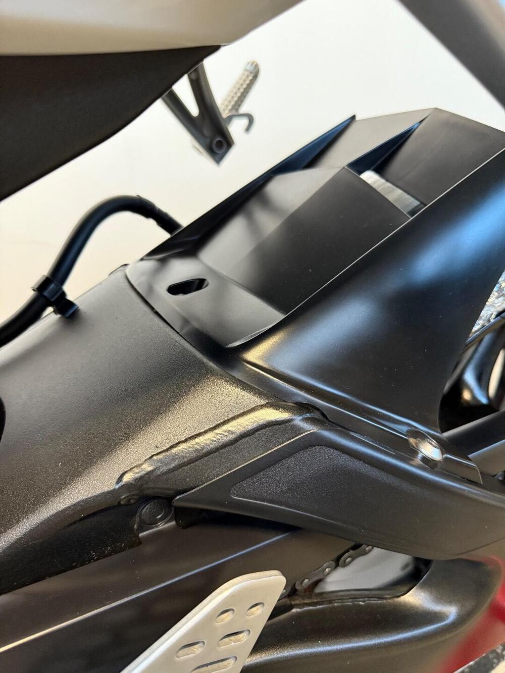 Yamaha YZF R6 (2006 - 07) (11)