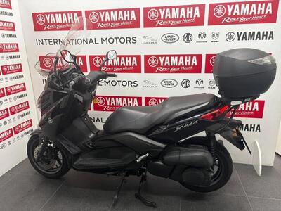 Yamaha X-Max 250 (2014 - 16) usata