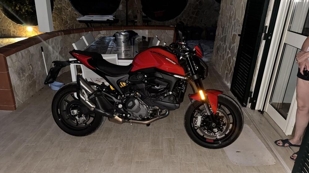 Ducati Monster 937 + (2021 - 25) (16)