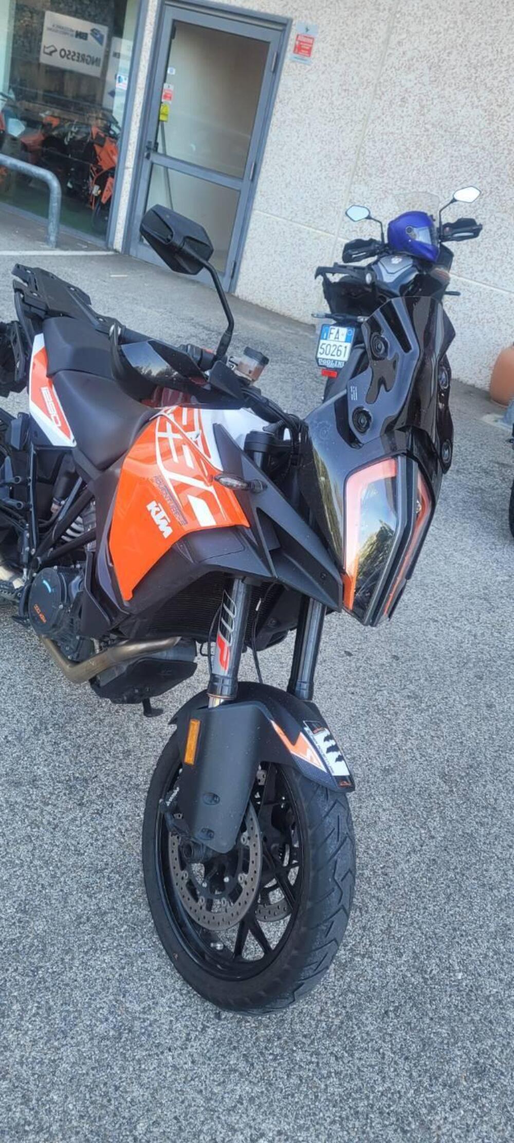 KTM 1290 Super Adventure S (2017 - 20) (2)