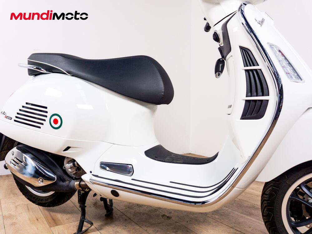 Vespa GTS 300 Super ABS (2014 - 16) (5)