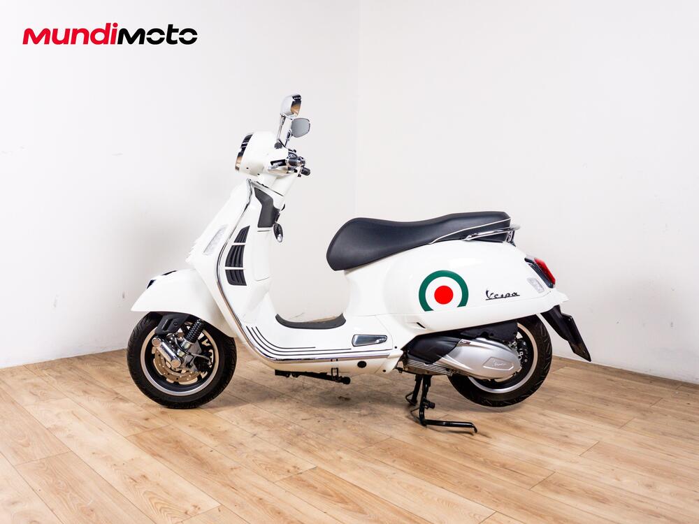 Vespa GTS 300 Super ABS (2014 - 16) (5)