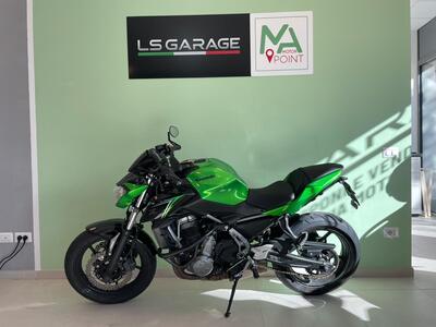 Kawasaki Z 650 (2017 - 19) usata