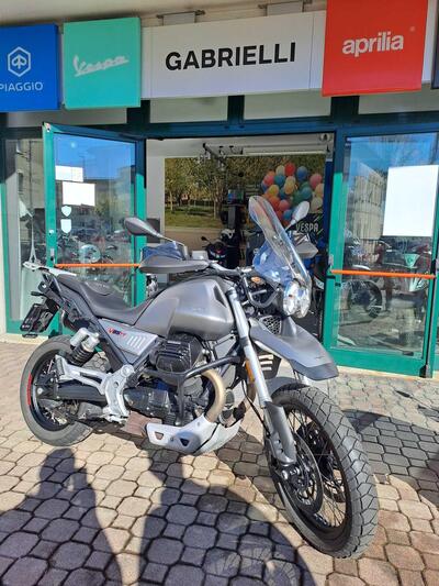 Moto Guzzi V85 TT (2021 - 23) usata