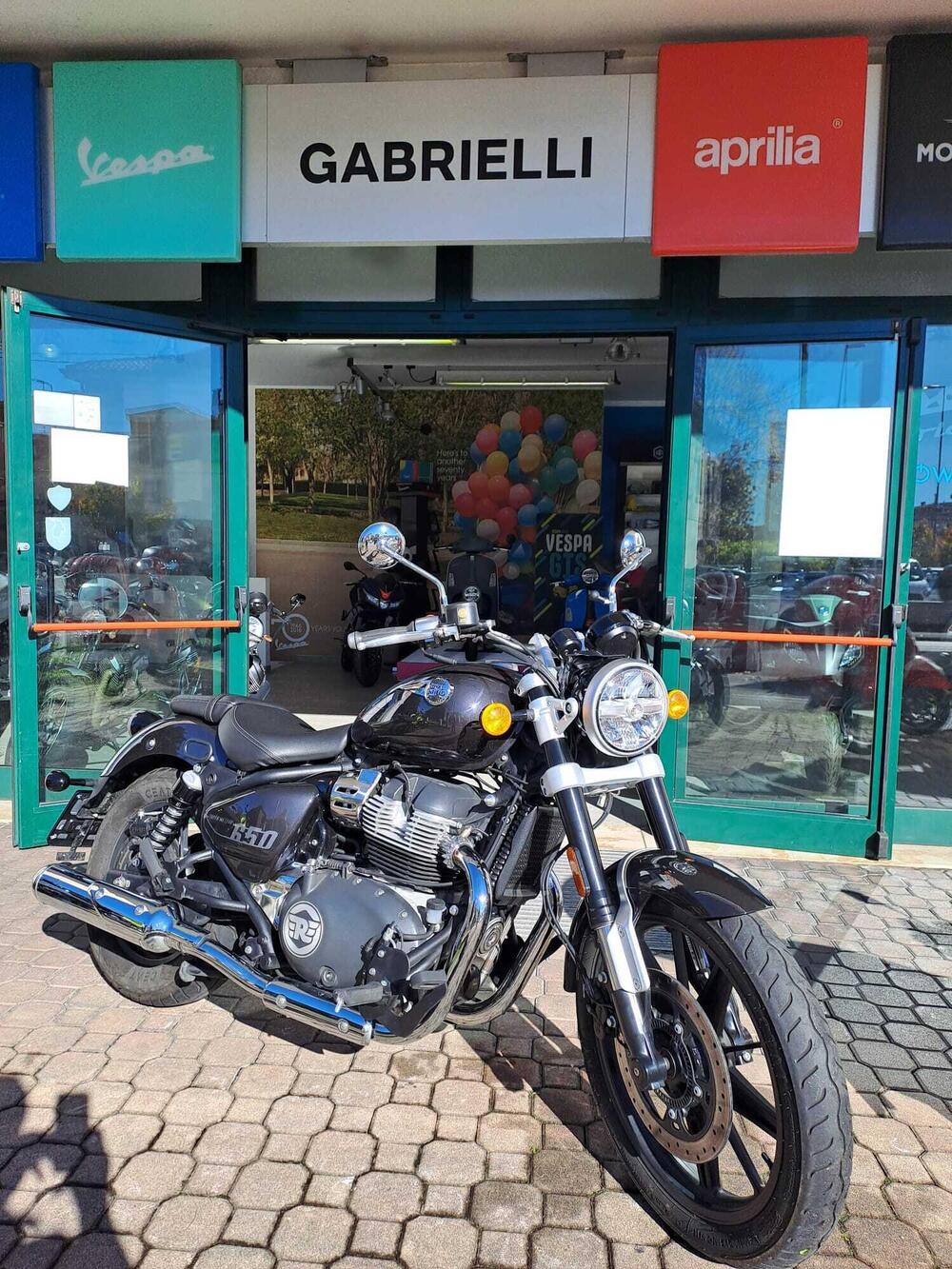 Royal Enfield Super Meteor 650 (2023 - 26)