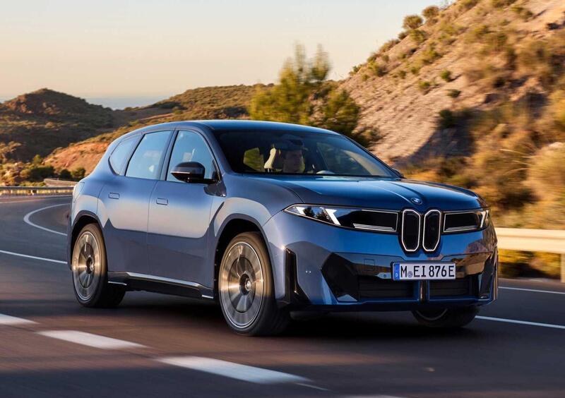 BMW iX3 (2025-->>) (2)