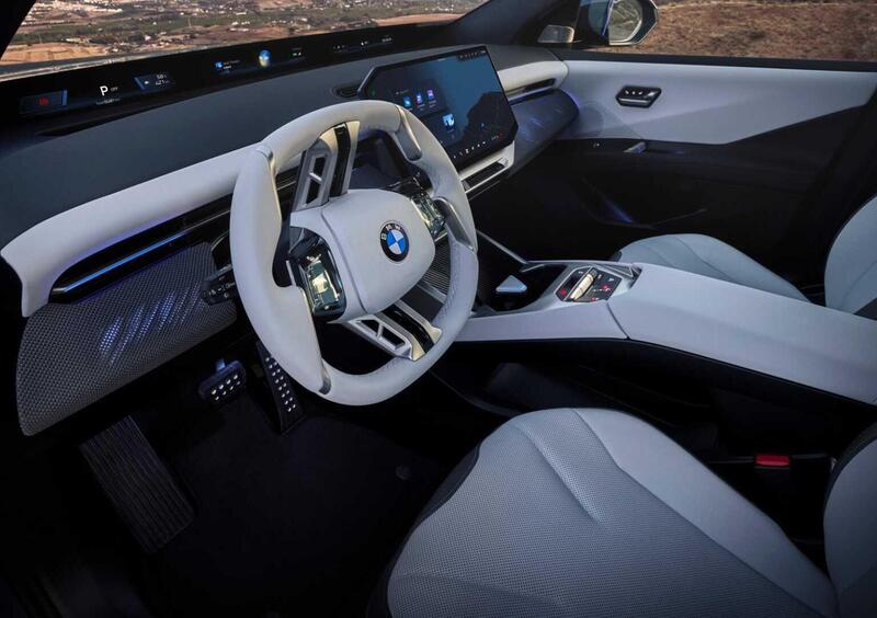 BMW iX3 (2025-->>) (12)