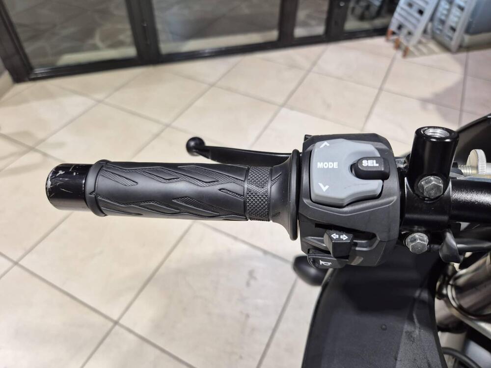 Suzuki GSX S 1000 F ABS (2017 - 20) (13)