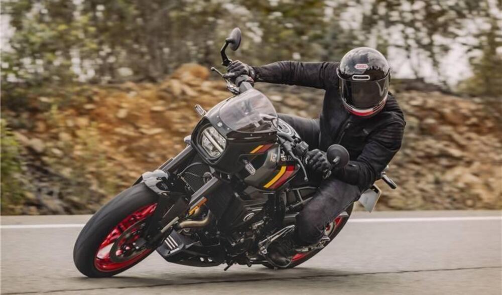 Suzuki GSX-8TT (2025 - 26) (4)