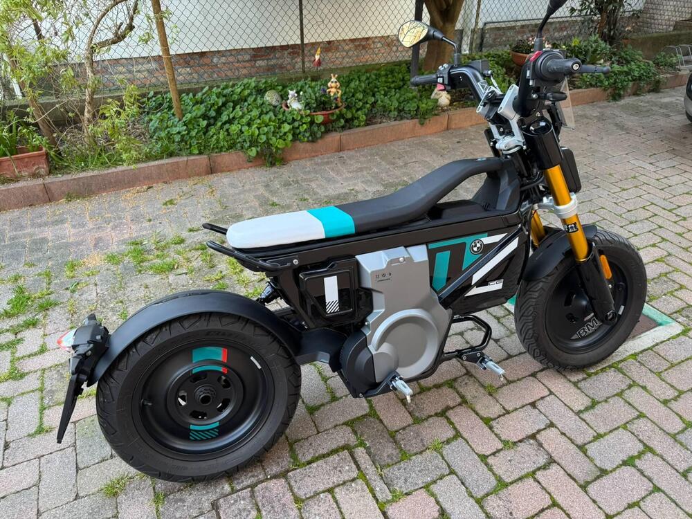 Bmw CE 02 (2024 - 26) (3)