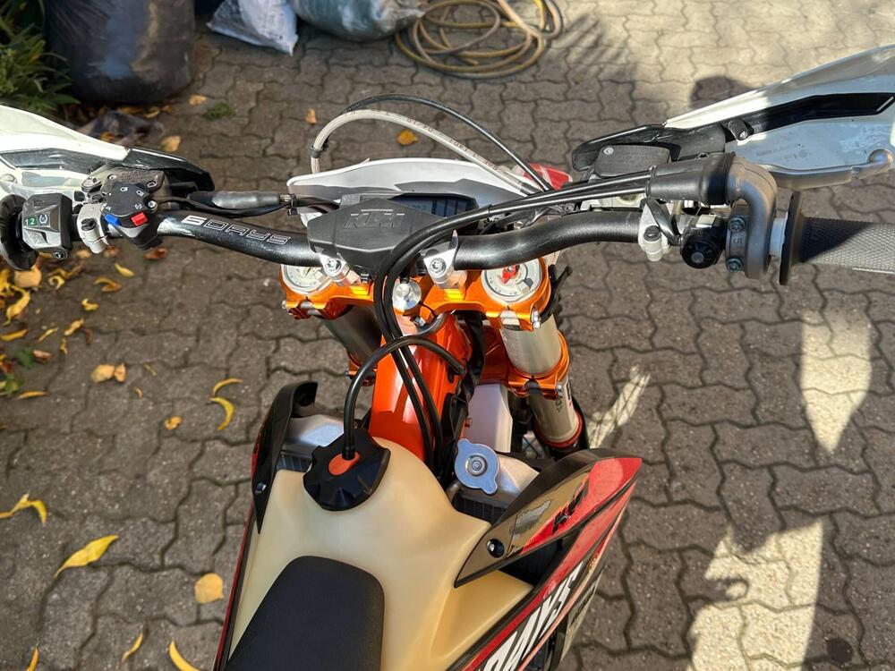 KTM 350 EXC-F Six Days (2020) (2)
