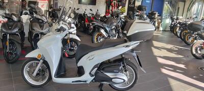 Honda SH 350 (2021 - 24) usata
