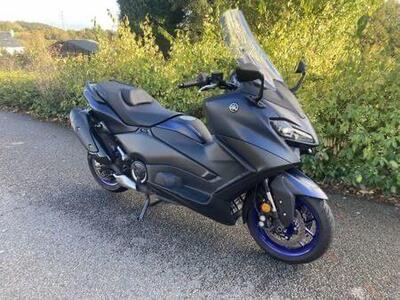 Yamaha T-Max 560 (2022 - 24) usata