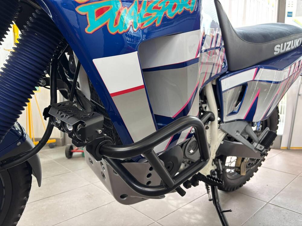 Suzuki DR Big 800 S (5)