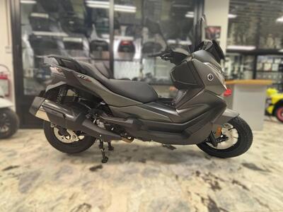 Voge Sfida SR4 MAX (2024 - 25) nuova