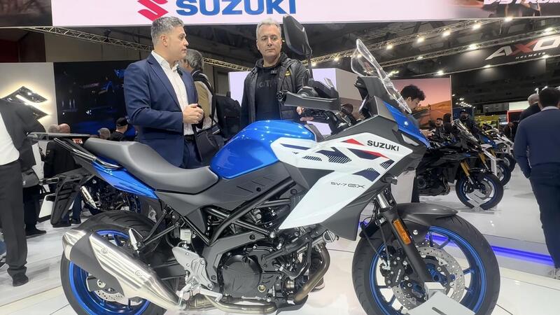Suzuki SV-7 GX:  il ritorno del leggendario bicilindrico in versione crossover a EICMA 2025 [VIDEO]