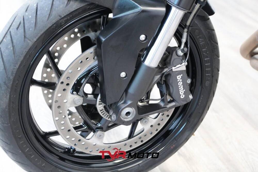 Bmw F 900 R (2021 - 24) (6)