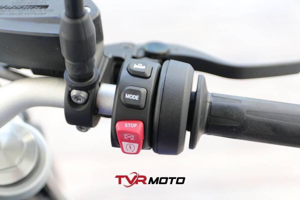 Bmw F 900 R (2021 - 24) (20)