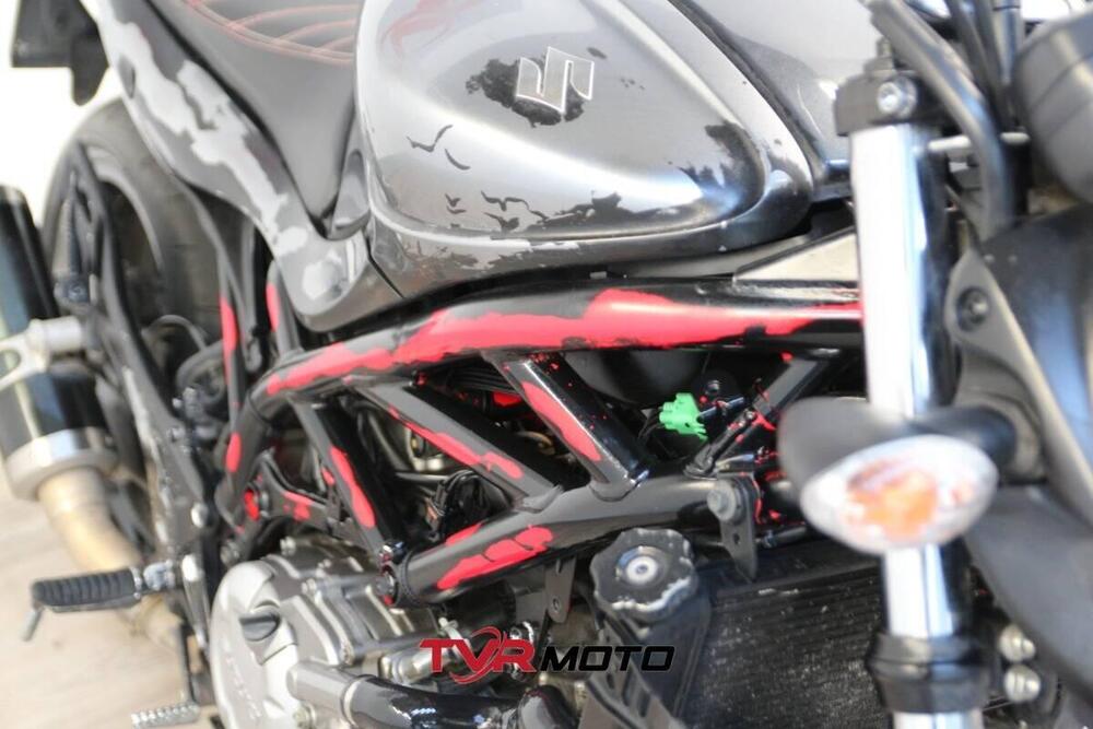 Suzuki Gladius 650 SFV (2009 - 15) (13)