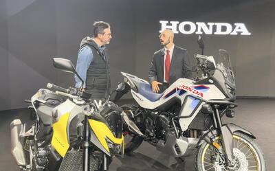 Honda Hornet 750 e Transalp con e-Clutch - Tecnologia e Versatilit&agrave; | EICMA 2025 [VIDEO]