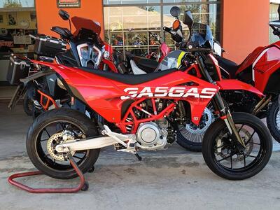 GASGAS SM 700 (2022 - 25) usata