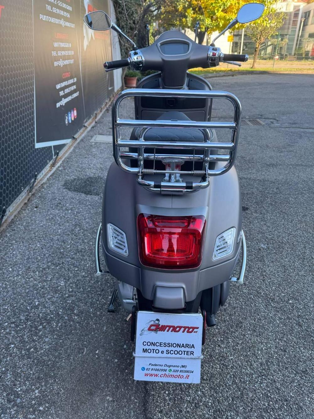 Vespa GTS 300 Super Tech (2023 - 24) (8)