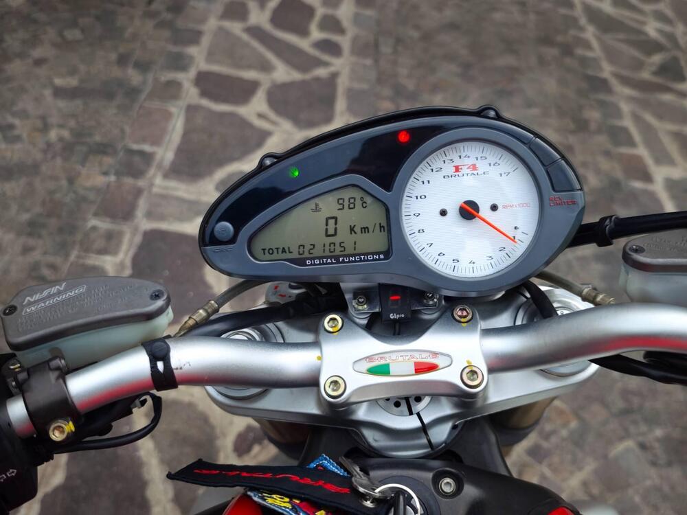 MV Agusta Brutale 750 S (2002 - 06) (7)