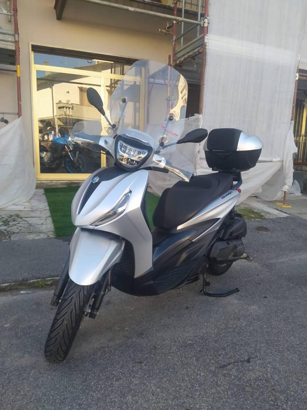 Piaggio Beverly 400 ABS-ASR (2021 - 24) (5)
