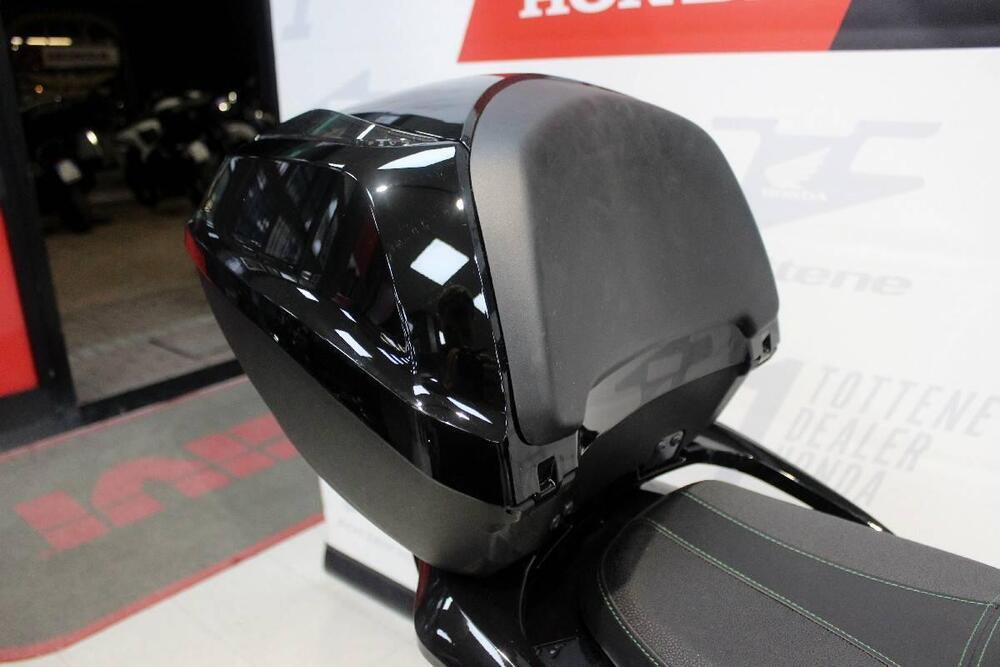 Honda SH 150i Vetro (2024 - 25) (5)