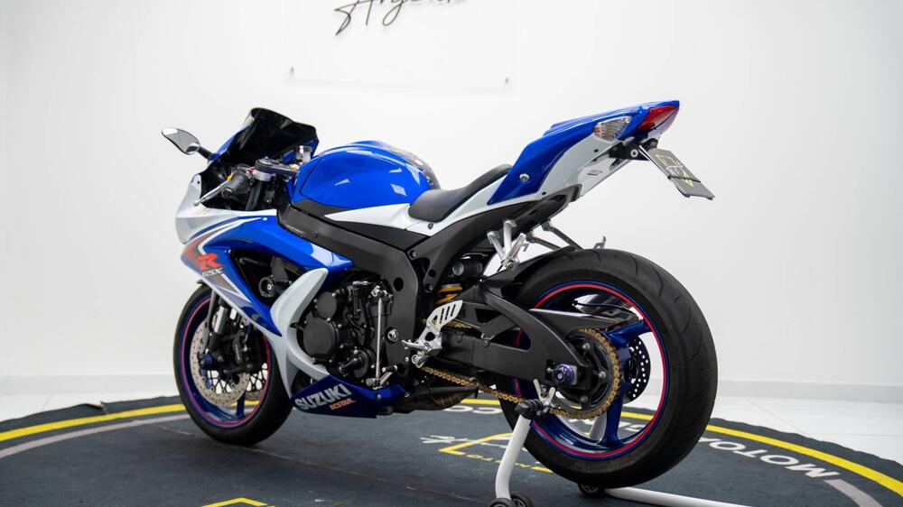 Suzuki GSX R 750 (2006 - 07) (5)