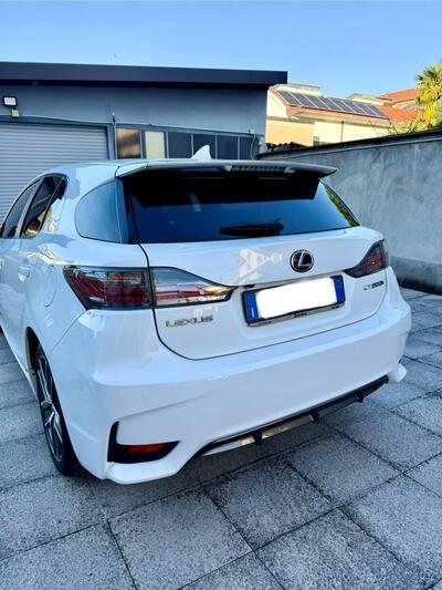 Lexus CT Hybrid F Sport del 2014 usata a Vittuone