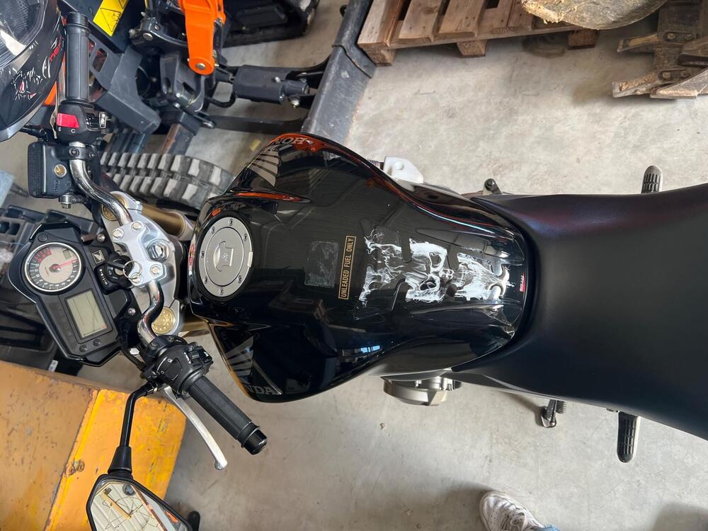 Honda Hornet 600 (2005 - 06) (9)