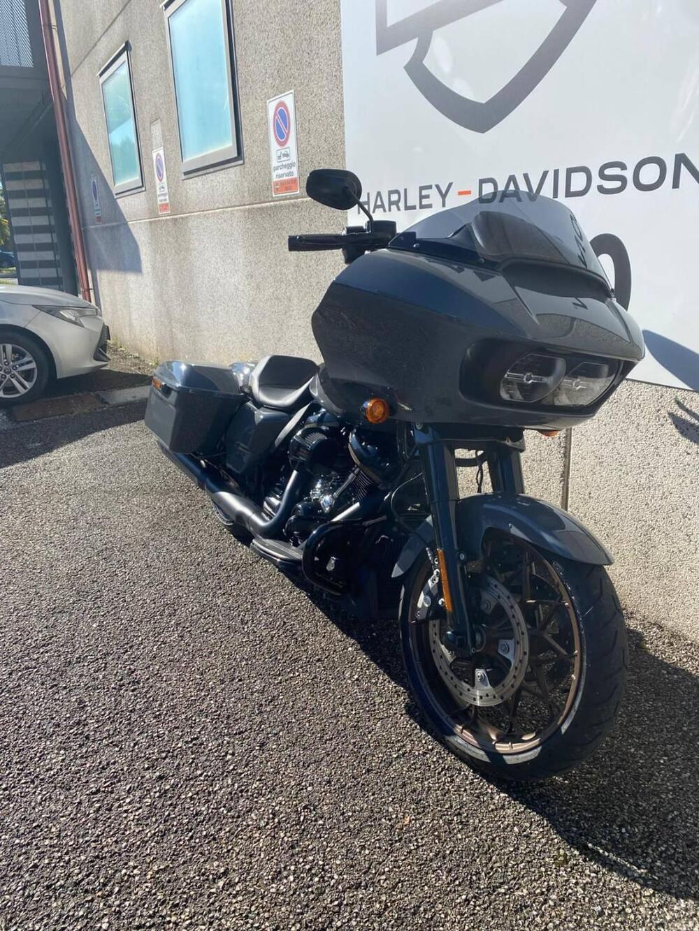 Harley-Davidson Road Glide ST (2022 - 23) (3)