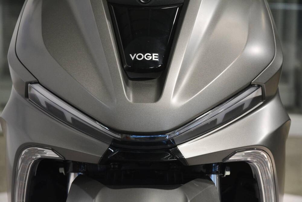 Voge Sfida SR16 200 (2025 - 26) (16)