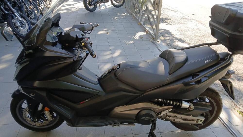 Kymco AK 550 ETS (2021 - 25) (2)