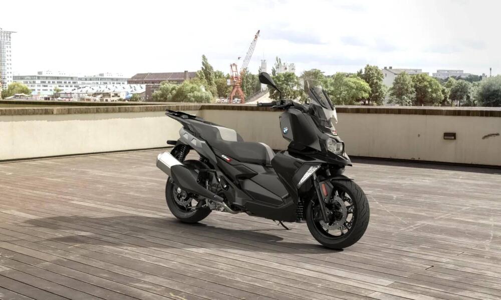 Bmw C 400 X (2025) (2)