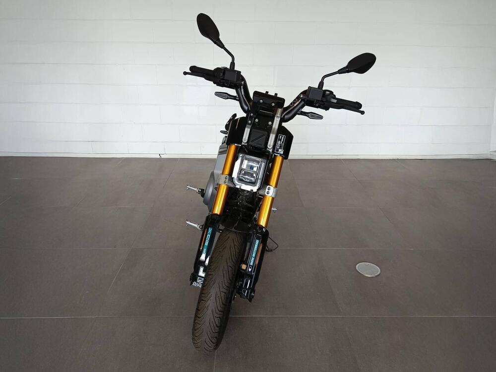 Bmw CE 02 AM (2024 - 26) (2)