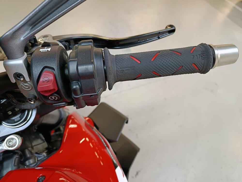 Ducati Streetfighter V4 1100 (2020) (10)