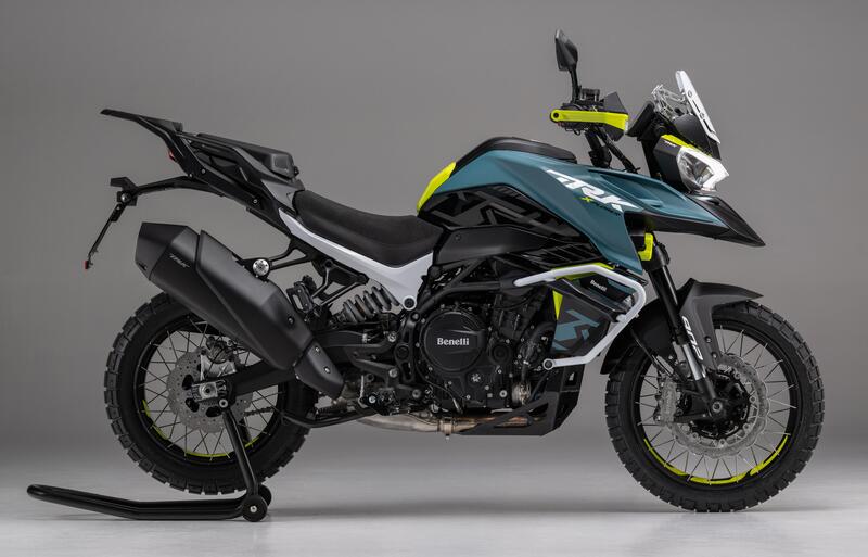 Benelli svela a EICMA la nuova TRK 902 in due versioni: Explorer e Stradale [VIDEO]