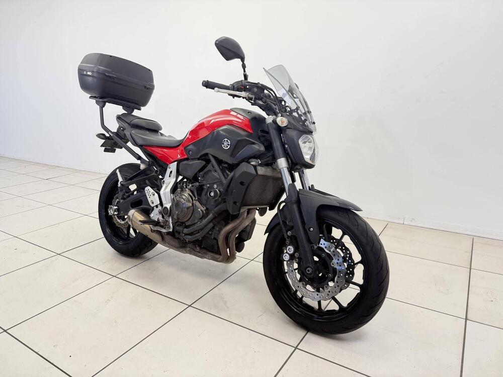 Yamaha MT-07 (2014 - 16) (4)