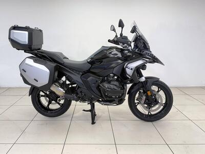 Bmw R 1300 GS Triple Black (2023 - 25) usata