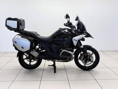 Bmw R 1300 GS Triple Black (2023 - 25) usata