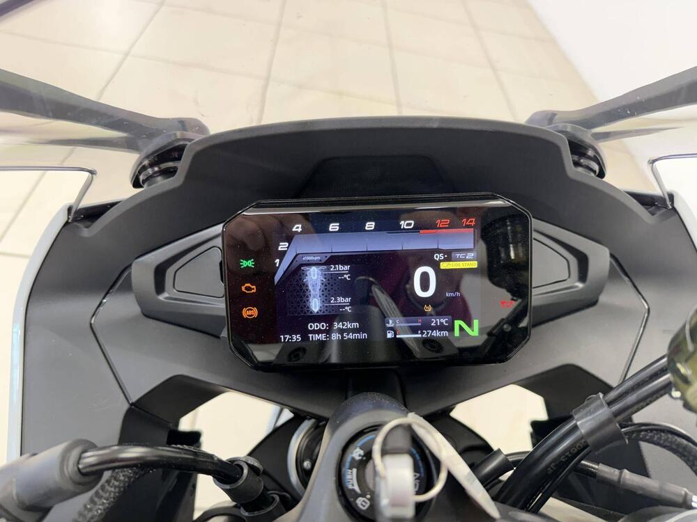 CFMOTO 675SR-R (2025 - 26) (15)