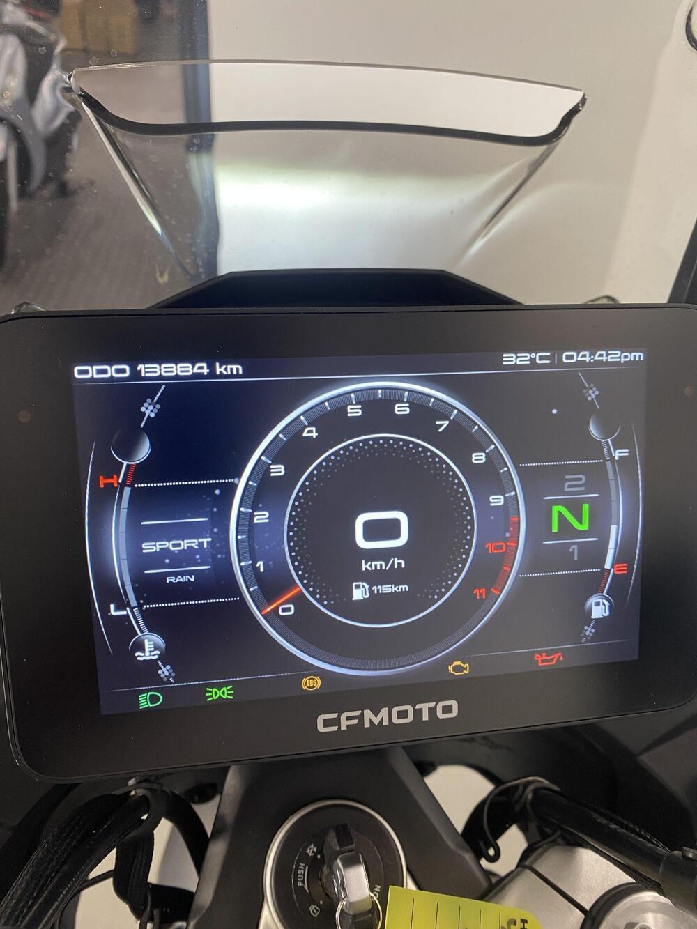 CFMOTO 800MT Explore (2023 - 26) (2)